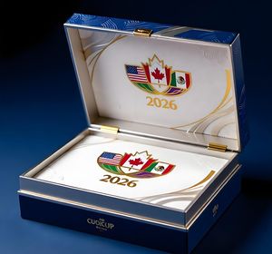 Boîte de présentation magnétique de la série de coupes de luxe pour grands événements, boîte de collection et boîte commémorative en carton édition limitée - Product Image 3