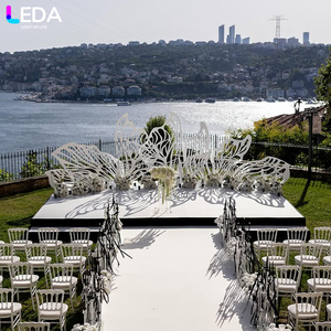 Décor de fête de mariage LEDA, moderne, extérieur, personnalisé, blanc, motif ajouré, métal, grande structure en fer forgé en forme de fleur - Product Image 3
