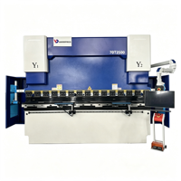 Presse plieuse hydraulique CNC 70T2500 pour le traitement efficace de la tôle, à vendre