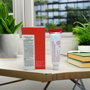 Crema Facial para Aclarar Manchas Oscuras y Cicatrices de Acné para Todo Tipo de <span class=keywords><strong>Piel</strong></span>, Corrector de Hiperpigmentación Post-Imperfecciones con Niacinamida, OEM - Product Image 3