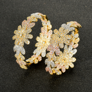 HIBRIDE Luxe Plaqué <span class=keywords><strong>Or</strong></span> Micro CZ Pave Big Heavy Hoop Boucle D'oreille pour Femmes Accessoires De Mariage Créoles D'Oreilles Femme E-957 - Product Image 4