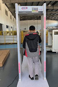 Fabrika fiyat yüksek hassasiyet <span class=keywords><strong>Metal</strong></span> algılama kapı kamu alanı için güvenlik kapısı üretici kemerli geçiş <span class=keywords><strong>Metal</strong></span> dedektörü - Product Image 2