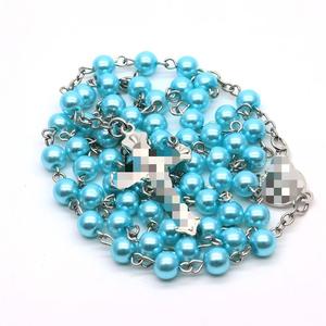 Collier chapelet en fausses perles 6 mm, style vintage, croix, bijoux religieux unisexe, bleu ciel, rose, blanc - Product Image 2