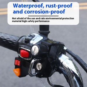 Bloqueo de llavero de Metal <span class=keywords><strong>antirrobo</strong></span> Universal para <span class=keywords><strong>cascos</strong></span> de motocicleta y bicicleta Casco de bicicleta eléctrica Seguridad - Product Image 4