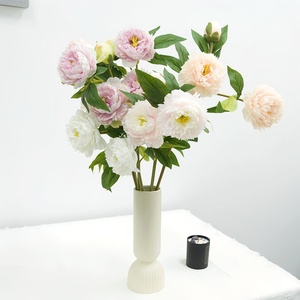 Hoa mẫu đơn giả cao cấp 3 đầu, màu trắng hồng, chất liệu lụa, dùng trang trí đám cưới, tiệc tùng, trung tâm bàn tiệc tại nhà - Product Image 4