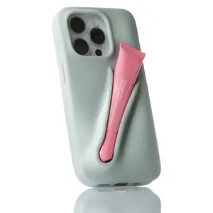 IPhone 12 13 14 15Pro Max için 2024 yeni tasarım dudak parlatıcısı tutucu makyaj telefon kılıfı yumuşak silikon kapak