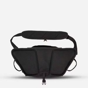 Échantillon gratuit : Sac bandoulière étanche en polyester pour ordinateur portable et appareil photo reflex numérique, idéal pour l'extérieur - Sac quotidien pour équipement numérique - Product Image 2