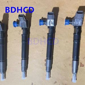 Inyector Common Rail <span class=keywords><strong>23670</strong></span>-<span class=keywords><strong>0E020</strong></span> <span class=keywords><strong>23670</strong></span>-09430 295700-0560 para Para Toyota Hilux 2GD-FTV 2.4L <span class=keywords><strong>Denso</strong></span> - Product Image 3