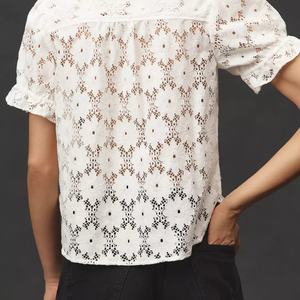 Nueva Blusa Elegante de Encaje Transparente con Cuello de Ganchillo y Botones Delanteros para Mujer, Estilo Occidental, Manga Corta, Color Blanco, Venta al por Mayor 2025 - Product Image 5