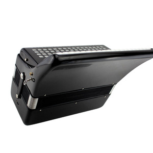 Acordeón a Piano de 34 Teclas y 60 Bajos (K3460B) - Product Image 4