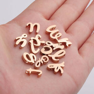 Chihang Breloque Initiale Alphabet en Acier Inoxydable <span class=keywords><strong>Plaqué</strong></span> <span class=keywords><strong>Or</strong></span> <span class=keywords><strong>18K</strong></span>, en Acier Titane, pour Bijoux DIY, 26 Lettres Minuscules - Product Image 6