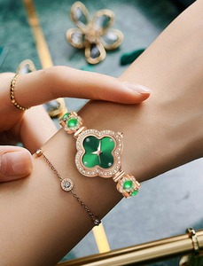 Reloj de pulsera de cuarzo con diamantes de lujo para hombre, estilo hip hop, con números arábigos DFS12 - Product Image 6