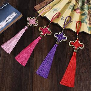 Pendentif en perles de nœud chinois de style chinois rouge à 8 pièces avec bordure dorée - Cadeau de nœud chinois de la prospérité pour la décoration de la maison et du salon - Product Image 3