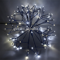 Guirlande lumineuse LED Starburst de 24 pouces, blanc chaud, IP44, sphère de feux d'artifice suspendue en plastique, pour Noël, intérieur/extérieur, étanche