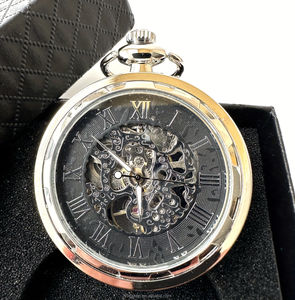 ساعات ميكانيكية جوفاء بهيكل عتيق ، ساعات جيب ميكانيكية بعجلات متعرجة يدوية - Product Image 3