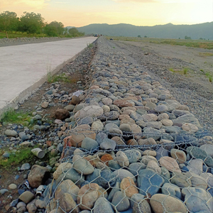 Chất lượng cao 2x1x1m mạ kẽm gabion giỏ 80x100 PVC tráng gabion Nệm ngân hàng bảo vệ Ngân hàng giữ lại tường - Product Image 4