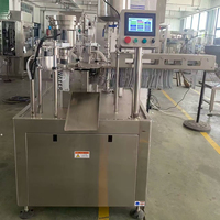 Machine de remplissage et de bouchage de sachets à bec verseur de bureau, pour Doypack, construction métallique, capacité 200 kg, 1150x1100x1870mm, stock disponible