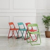 Chaise en plastique moderne pour adultes, chaises pliantes légères en plastique, tables, café, cantine, chaise de salle à manger