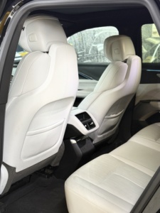 <span class=keywords><strong>Cadillac</strong></span> IQ Ruige RWD Edición <span class=keywords><strong>de</strong></span> Lujo <span class=keywords><strong>de</strong></span> Rango Estándar 2024, Vehículo Eléctrico, Autonomía <span class=keywords><strong>de</strong></span> 502 km, 340 CV, 53.286 millas, Volante a la Izquierda - Product Image 6