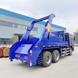 Camion compacteur de déchets mobile HOWO 6x4 M3 avec bras oscillant - Product Image 2