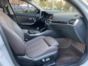 รถยนต์<span class=keywords><strong>มือ</strong></span><span class=keywords><strong>สอง</strong></span> BMW ซีรีส์ 3 ปี 2021 รุ่นปรับโฉม <span class=keywords><strong>320i</strong></span> แพ็คเกจสปอร์ต เบนซิน ซีดาน พวงมาลัยซ้าย รถ<span class=keywords><strong>มือ</strong></span><span class=keywords><strong>สอง</strong></span> ส่งออกจากจีน - Product Image 5