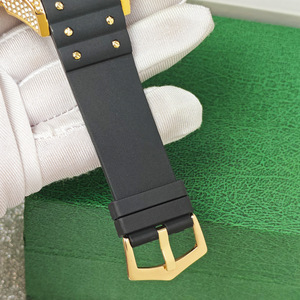 Orologio di Lusso da Uomo con Cinturino in Silicone, Quadrante Romano con Diamanti, Stile Hip Hop Personalizzato di Alta Qualità - Product Image 3