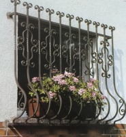 Grille de fenêtre décorative en fer forgé, barreaux de sécurité anti-effraction pour fenêtre, design de barreaux de sécurité pour fenêtre
