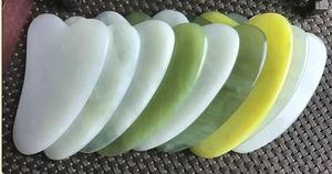 haude <span class=keywords><strong>Gua</strong></span> <span class=keywords><strong>Sha</strong></span> Grattage Outil <span class=keywords><strong>de</strong></span> Massage En <span class=keywords><strong>Pierre</strong></span> <span class=keywords><strong>de</strong></span> <span class=keywords><strong>Jade</strong></span> pour le Massage Du Visage Rouleau - Product Image 6