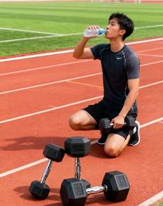 Ensemble d'haltères hexagonales en caoutchouc noir, vente en gros, pas cher, durables, portables, usage commercial, personnalisables en LBS/<span class=keywords><strong>KGS</strong></span>, 10kg-50kg - Product Image 4