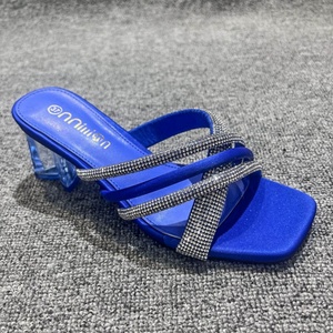 2026 New Styles Low Heels Anti-Slip Cross-Strap Summer Slippers <b>Women</b> Shoes Big Size Fashion Rhinestone <b>Sandals</b> for Ladies - Product Image 2