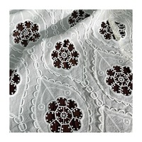 Tissu en dentelle florale respirant et hydrosoluble 100% coton pour vêtements brodés ou robes hawaïennes