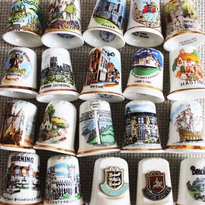 Protector <span class=keywords><strong>de</strong></span> Dedos <span class=keywords><strong>de</strong></span> Cerámica Cilíndrico para Coser a Mano, Resistente a Pinchazos y al Desgaste, Herramienta <span class=keywords><strong>de</strong></span> Bordado DIY, Recuerdo - Product Image 1