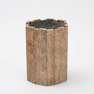 Mesa de Centro Redonda Mediana Verolinda, Madera Sólida Hecha a Mano, Mesa de Salón, Mueble Decorativo de Madera, Mesa para el Hogar - Product Image 1