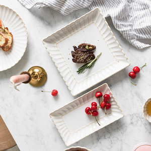 ชุดจานซุปสี่เหลี่ยมเคลือบเตาเผาแบบนอร์ดิกสไตล์ญี่ปุ่นดอกเบญจมาศสีขาวพอร์ซเลนเซรามิกเคลือบแบบยั่งยืนแกะสลักอาหารตะวันตก - Product Image 4