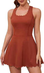 Ensemble jupe unisexe personnalisable pour le golf et le tennis, avec short à dos en V rembourré amovible, deux poches latérales séparées et encolure festonnée pour adultes - Product Image 5