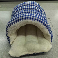 Vente en gros de lit pour chien et chat en peluche moderne, confortable, respirant et pliable - abri portable pour animaux de compagnie