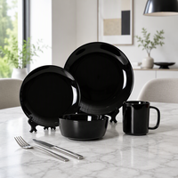 Services de table de style moderne pour restaurant, en porcelaine fine avec incrustations dorées