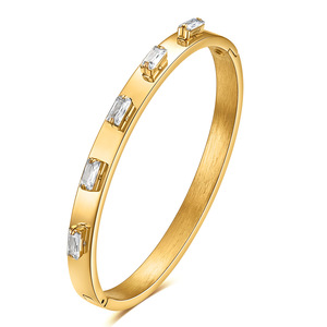 Bracelet en diamant 6MM taille baguette, synthétique, cultivé en laboratoire, ton or, bijoux pour femmes à porter au quotidien - Product Image 5