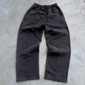 Celana Jogger Pria Bahan Katun French Terry Tebal Warna Abu-abu, Model Longgar dengan Tali Serut dan Pinggang Elastis - Product Image 3