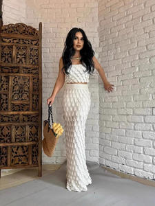 Neues Sommerliches Zweiteiler-Set für Damen aus dem Nahen Osten: Ärmelloses Oberteil mit Spaghettiträgern und Langer Rock im Schuppendesign, Süß und Modisch - Product Image 4