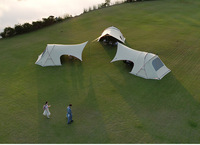Tente de camping tunnel personnalisée, une chambre, un salon, quatre saisons, tissu Oxford, abri extérieur imperméable, OEM