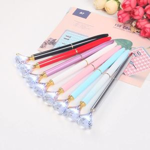 Penna Sfera <span class=keywords><strong>Grande</strong></span> con Diamante e Logo Luminoso, Corpo in Metallo, Punta da 1.0mm, Novità Sportiva, Ideale come Regalo - Product Image 4