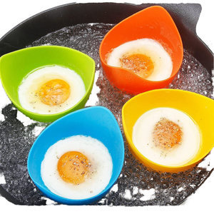 Contenedor de Plástico para Batidos con Tapa Roja, Diseño Portátil, Apto para Lavavajillas, Utensilio de Cocina - Product Image 1