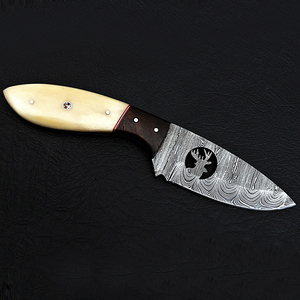 Cuchillo de Caza de Acero de Damasco Hecho a Mano, Cuchillos de Caza de Acero de Damasco de Alta Calidad con Mangos Personalizados - Product Image 3