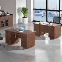 Table de travail du personnel extensible moderne Mobilier de bureau à panneaux en bois conçu pour le bureau à domicile ou le bureau d'ordinateur Conçu en usine