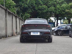 Le roi des voitures chinoises : Changan UNI-V Modèle 2025, Troisième Génération, Édition Prestige 1.5T 500Bar. - Product Image 6