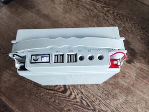 Centrale Électrique Portable <span class=keywords><strong>Allpowers</strong></span> <span class=keywords><strong>120W</strong></span> 160W 12V USB Type-C DC 220W, Banque d'Énergie Solaire Portative - Product Image 2