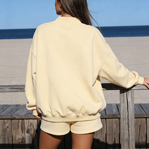 Ensemble de survêtement 2 pièces personnalisé avec logo, couleur noire, comprenant un sweat-shirt à manches longues et un short de jogging, vente en gros - Product Image 2