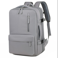 Vente chaude Sac à dos extensible de grande capacité Sac à dos pour ordinateur portable durable étanche de 15.6 pouces avec USB