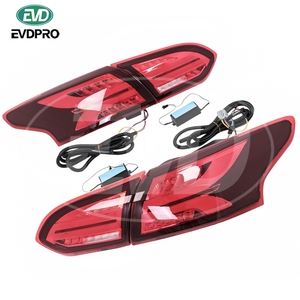 Fanali Posteriori Rossi Stile B per <span class=keywords><strong>Ford</strong></span> <span class=keywords><strong>Focus</strong></span> 2015-2018 - Product Image 1
